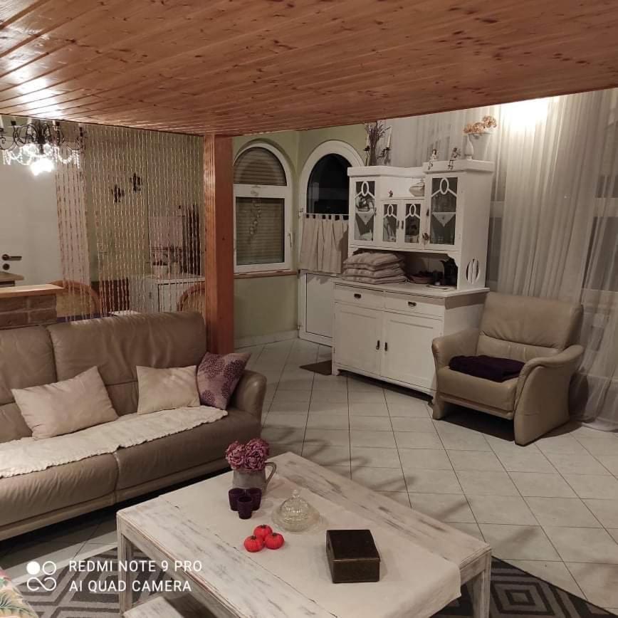 Lavendel Apartman 哈卡尼 外观 照片